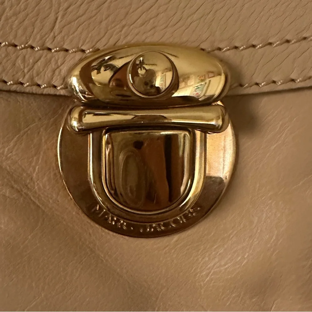 GORGEOUS MARC JACOBS BLAKE BAG💛 - Picture 5 of 16